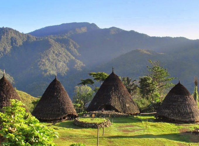 Find Best Indonesia Holiday